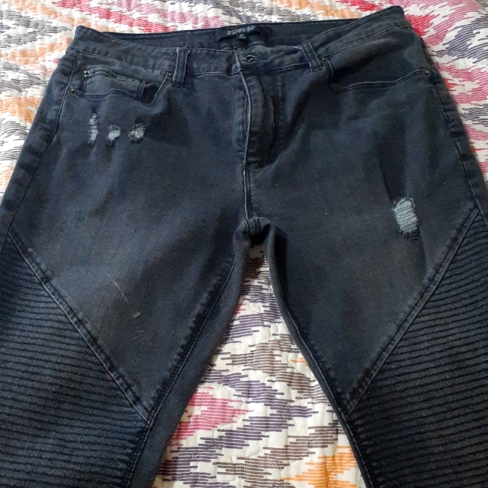 Elwood Jeans